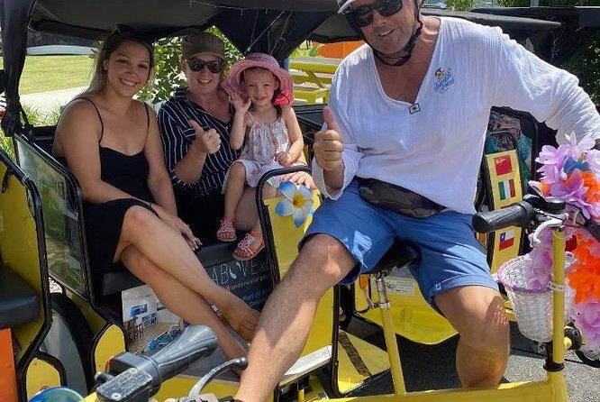 Private Airlie Beach Tuk-Tuk Tours - Key Points