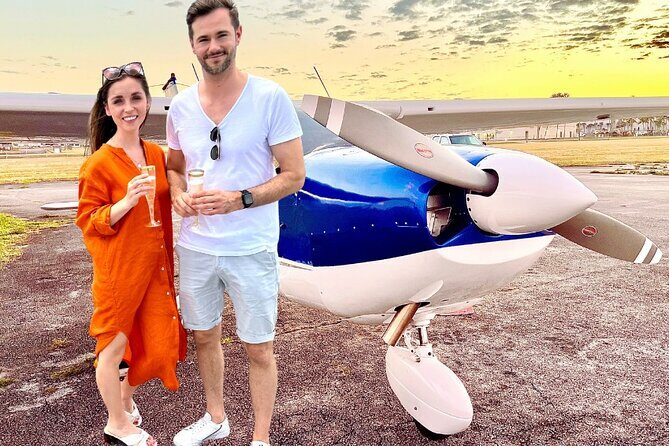 Private Airplane Flight Tour over South Miami & Key Largo - An In-Depth Look at the Experience