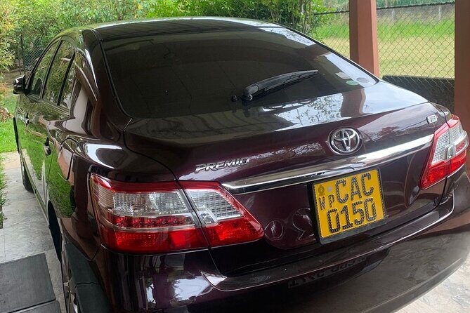 Private Airport Pick Up from Colombo and Galle drop off - The Sum Up