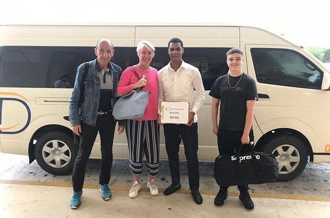 Private Airport Punta Cana transfer to Hotels Barcelo - The Sum Up: Who Should Consider This Transfer?