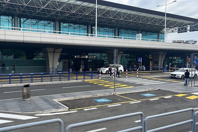 Private Airport Transfer (Fiumicino Airport to Rome Hotel) - Key Points