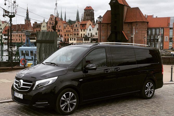 Private Airport Transfer: From Gdansk Airport to Gdynia (PAX 7) - An In-Depth Look at Your Gdansk-Gdynia Transfer