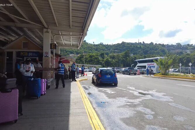 Private Airport transfer from MBJ to & from Hotel's in Ochi Rios - The Sum Up