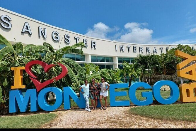 Private Airport transfer from Montego Bay To Ocho Rios . - Key Points
