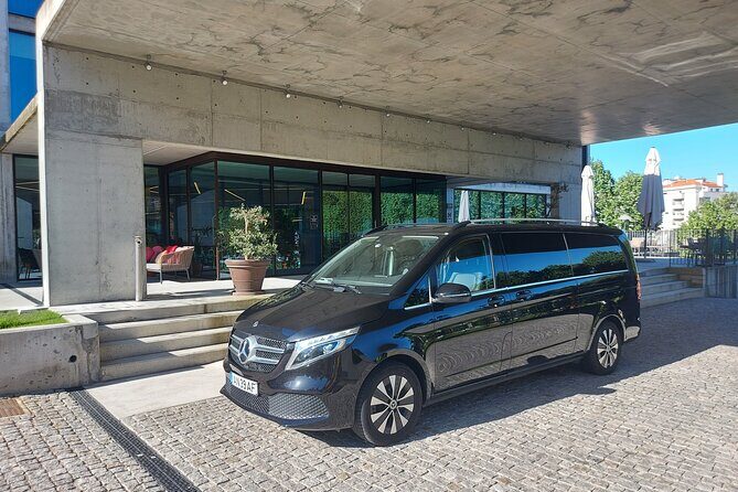 Private Airport Transfer from Porto to the Airport - Who Should Consider This Service?