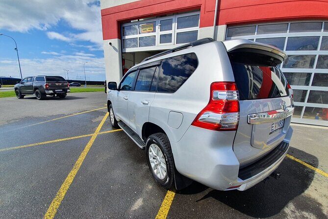 Private Airport Transfer (one way) - A Detailed Look at the Transfer Experience