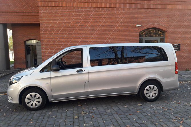 Private Airport Transfer Pozna MINIVAN Vito or Similar - A Practical and Comfortable Solution for Poznań Travelers