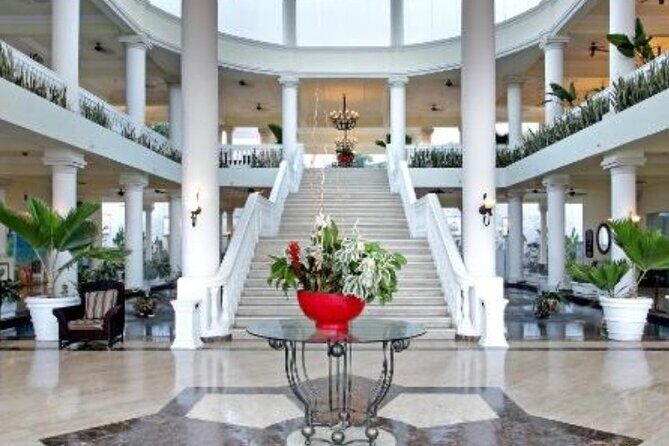 Private Airport Transfer To And From Grand Palladium - Why Choose This Airport Transfer? An In-Depth Look