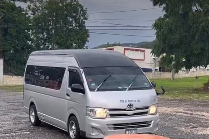 Private Airport Transfer to Hyatt Ziva & Zilara to Jewel Grande - Key Points