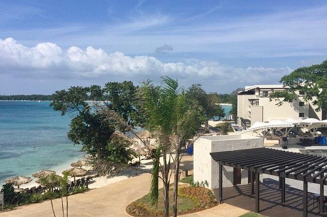 Private Airport Transfer to Royalton Negril Resort - Why This Transfer Makes Sense