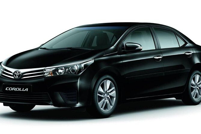 Private Airport Transfer to Salvador  Sedan for Up to 3 People - Efficient, Stress-Free Arrival in Salvador: Private Airport Transfer for Up to 3 People