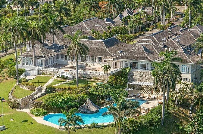 Private Airport Transfer to Tryall Club Resort - The Sum Up