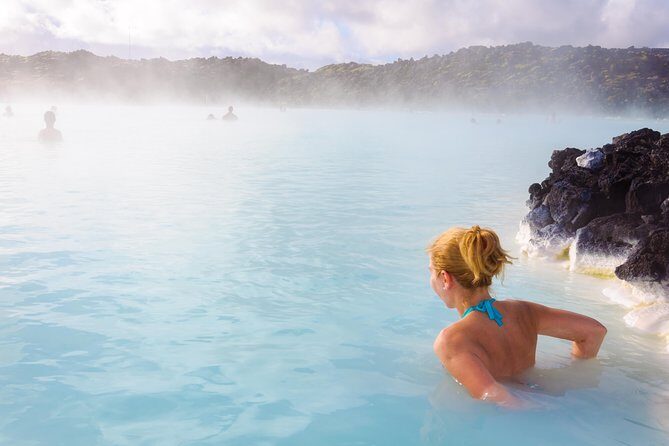 Private Airport Transfer with Blue Lagoon - Admission included - A Deep Dive into the Blue Lagoon Private Transfer Experience