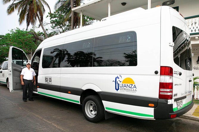 Private Airport Transfers in air conditioning buses - Key Points
