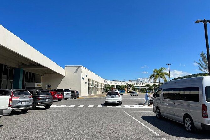 Private Airport Transfers To and From Negril Hotels - What to Expect at Your Destination