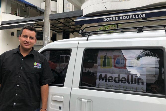 Private airport transportation - First Impressions: Smooth, Personal, and Comfortable Transportation