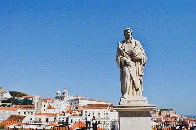 Private Alfama Tour with Local Expert Guide - Medieval Architecture & Viewpoints - Who Should Consider This Tour?