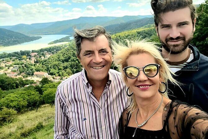 Private All Day Danube Bend Tour From Budapest with lunch, entrance fee, cruise - Authenticity and Comfort: What Travelers Say