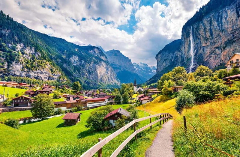 Private all day driver: Interlaken>Lauterbrunnen,Grindelwald - Private All-Day Driver: Interlaken to Lauterbrunnen & Grindelwald