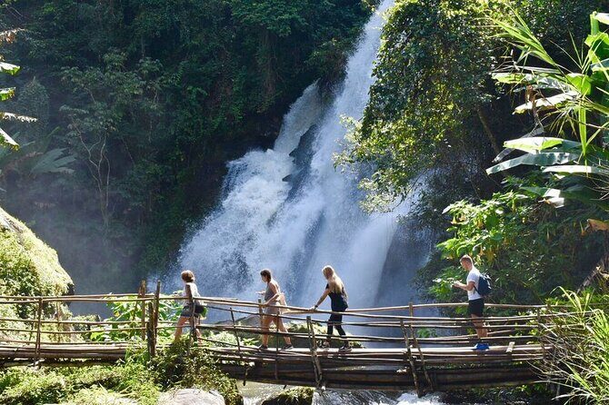 Private All-Inclusive Doi Inthanon & Pha Dok Siew Waterfall Tour - FAQ