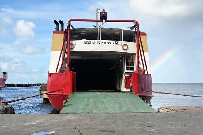 Private and Comfortable Bequia Ferry Airport Transfer - Key Points