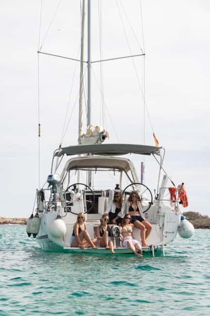 Private and exclusive sailboat in the Bay of Palma and surrounding areas - Key Points