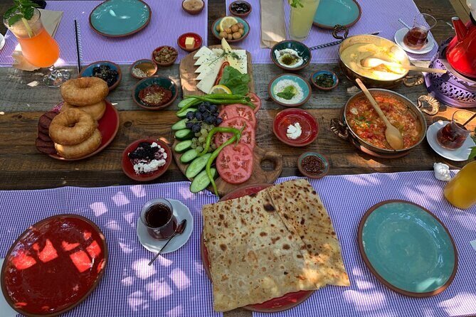 Private and guided VEGETARIAN / VEGAN tour of Istanbul - An In-Depth Look at the Private Vegetarian and Vegan Tour in Istanbul