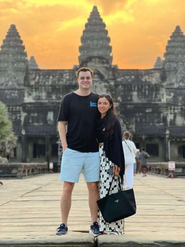 Private Angkor Wat Sunrise Tour with Lunch - What Makes This Tour Stand Out?