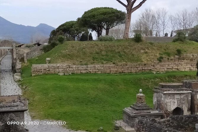 Private Archaeologist service to explore Pompeii's secrets any time ticket incl. - FAQs