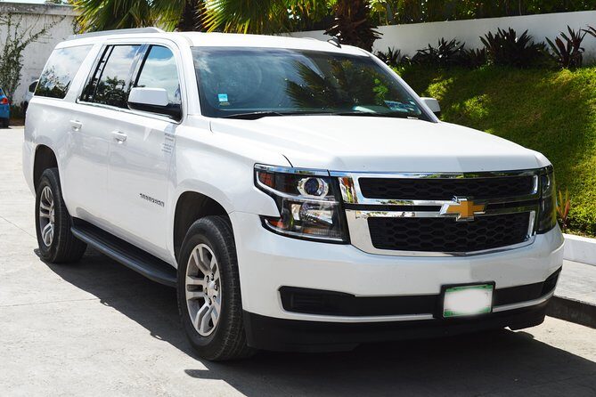 Private Arrival Luxury Transfer: San Jose International Airport to Hotels (1 - 5) - Key Points