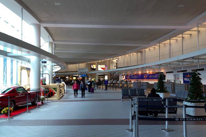 Private arrival OR departure transfer in Boston (hotel OR airport pick-up) - A Detailed Look at the Private Transfer Experience in Boston