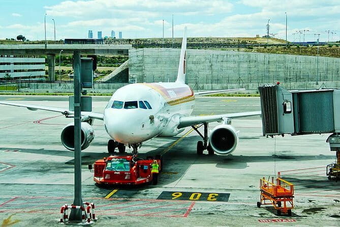 Private arrival OR departure transfer in Florence (hotel OR airport pick-up) - Key Points