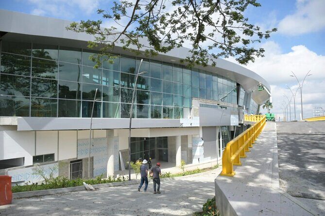 Private Arrival or Departure Transfer: Matecaña Int Airport - Key Points