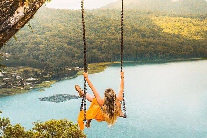 Private Arrival Transfer: Bali Airport to Hotel with Minibus Toyota HiAce up to 12 Pax - Key Points