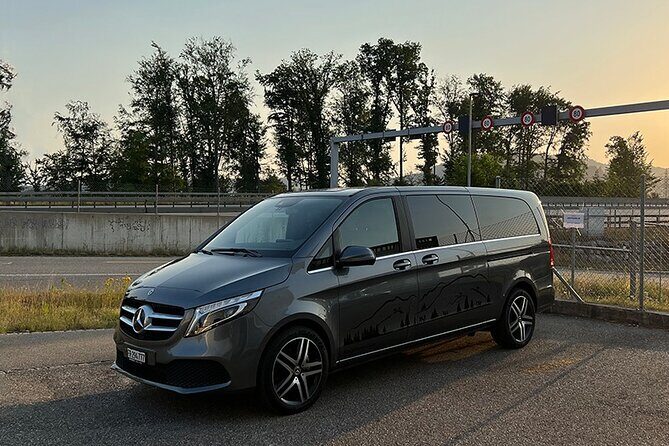 Private Arrival Transfer: from Zurich Airport to Lauterbrunnen - Private Arrival Transfer: from Zurich Airport to Lauterbrunnen