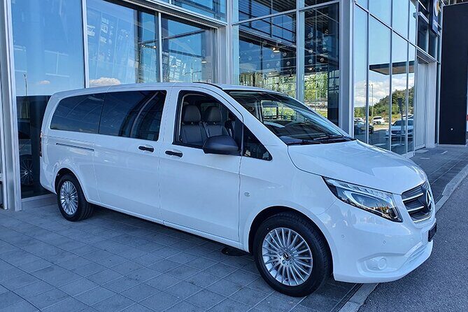 Private Arrival Transfer: from Zurich Airport to Zurich City - A Deep Dive into Zurich’s Private Arrival Transfer Experience