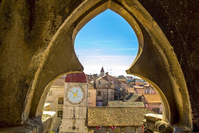 Private Arrival Transfer: Split Airport to Split, Trogir, Makarska,Tucepi and Baska Voda Hotels - Key Points