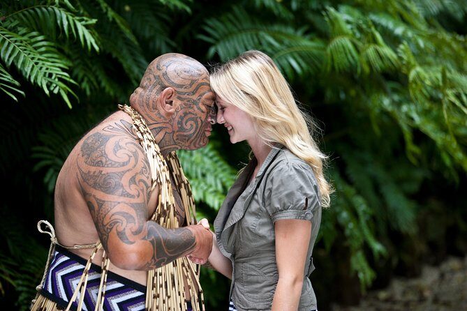 Private Auckland Maori Luxury Tour - Starting Point: Downtown Auckland & Pickup
