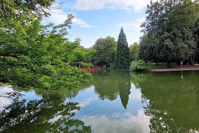 Private audio book city rally in the Volksgarten in Cologne - What’s Included and What’s Not