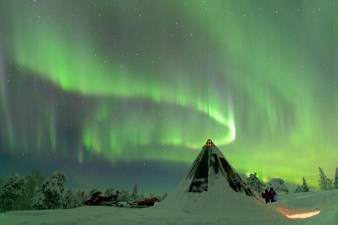Private Aurora Tour (5 or more) by Aurora Experts - Rovaniemi - Key Points