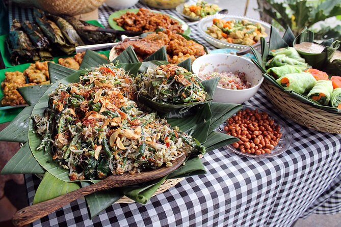 PRIVATE Authentic Balinese Cooking Class in Ubud at Putu's Home - Engaging Intro: What Makes This Cooking Class Special?