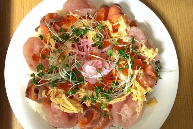 Private Authentic Sushi Cooking Class in Tokyo with Hiroko - Engaging Meta Description