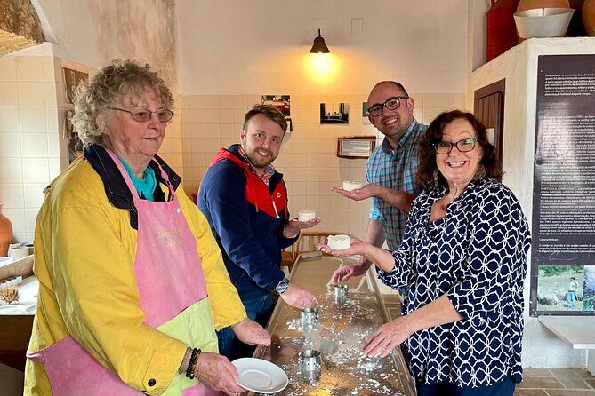 Private Azeitão Cheese Workshop: Wine & Sesimbra from Lisbon - Engaging Introduction