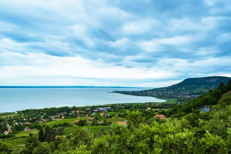 Private Badacsony Volcano Hike & Lake Balaton Views - Key Points