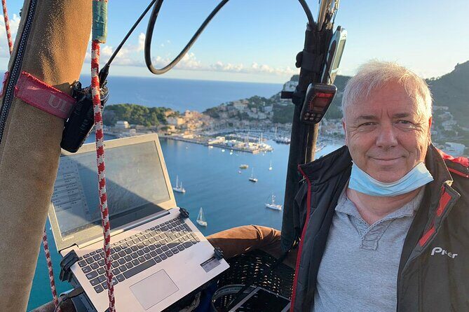 Private Balloon Flight Over Mallorca for Two People - Who Will Love This Experience?