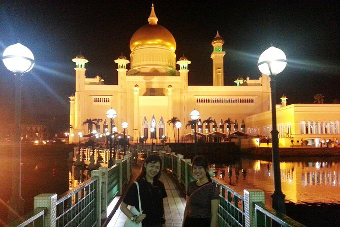Private Bandar by Night Tour - Who Should Consider This Tour?