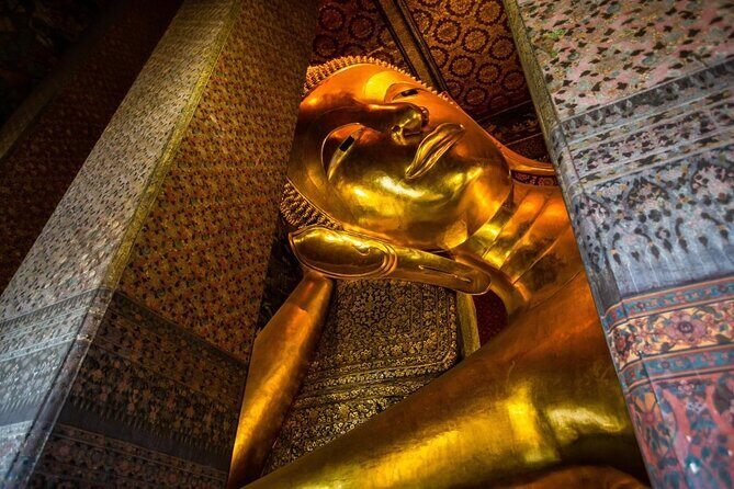 Private - Bangkok TUKTUK Tour by Night incl. snack and cold drink - Exploring Bangkok’s Night Scene on a Tuk-Tuk