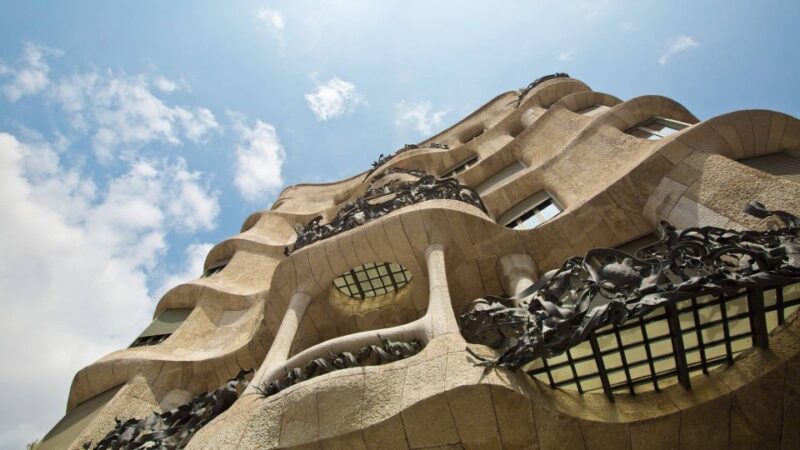Private Barcelona Modernism and Gaudí Walking Tour - Practicalities & Value