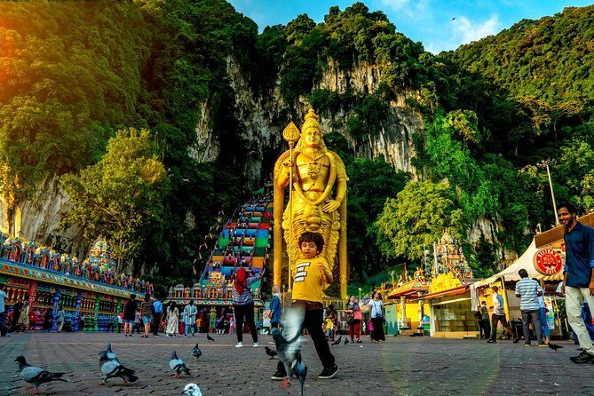 Private Batu Caves, National Mosque & Religious Tour with Lunch - Explore Kuala Lumpur’s Cultural Gems in Comfort and Style
