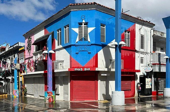 Private Beach Side Sip & Paint with art walk - Who Will Love This Tour?